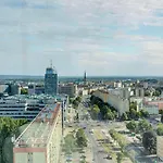 Apartment Hanza Tower Swimming Pool & 18 Floor Great View