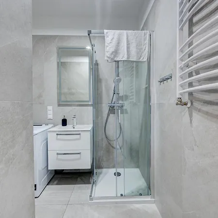 Hanza Tower Swimming Pool & 18 Floor Great View * 슈체친