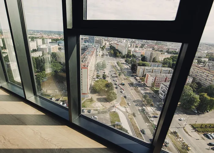 Hanza Tower Swimming Pool & 18 Floor Great View * Щецин